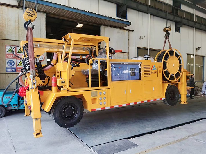 疫情防控不松懈，柴油機礦用混凝土濕式噴射車正常發(fā)貨！